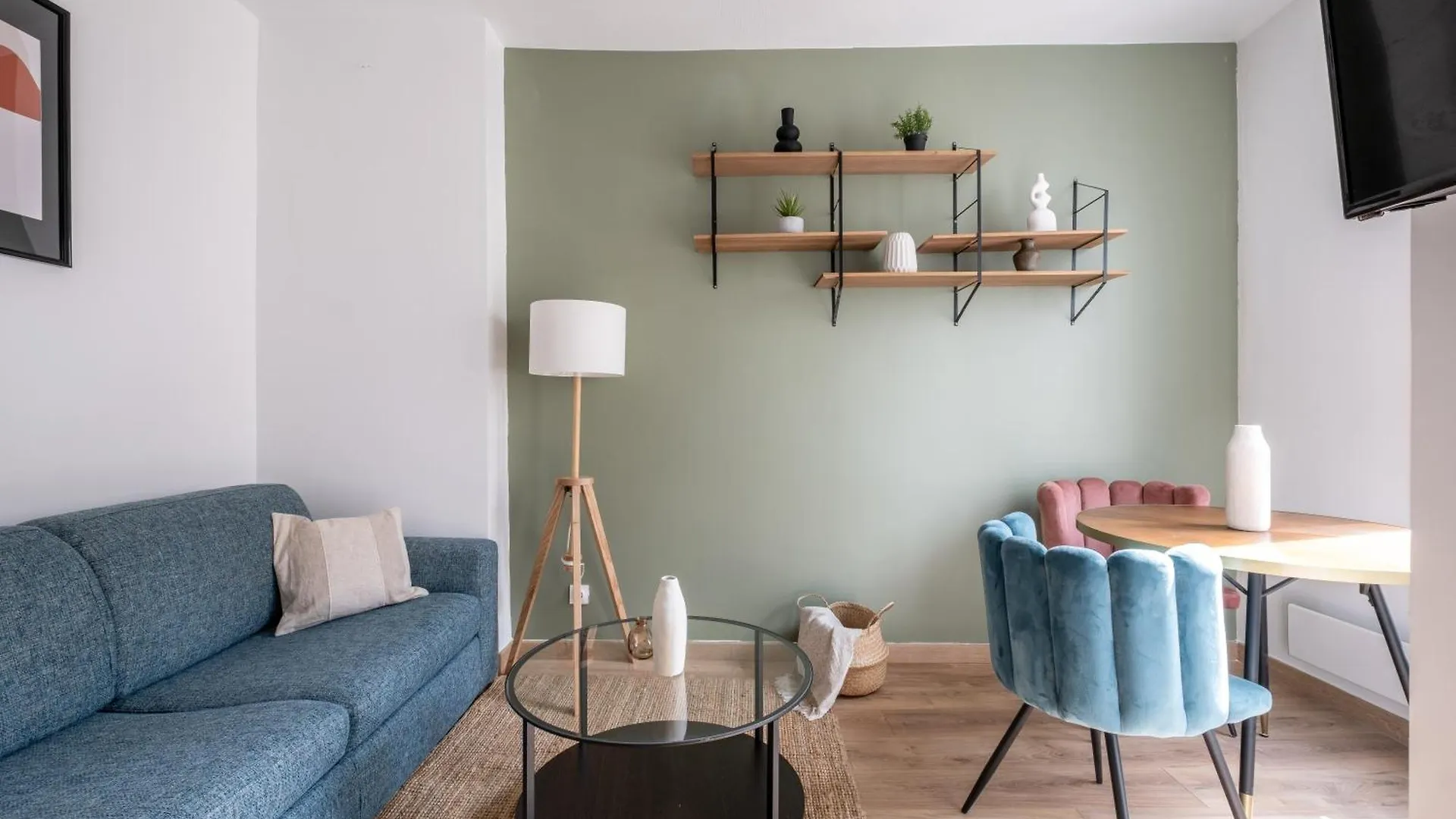 Luxueux Appartement A Moquet Paris